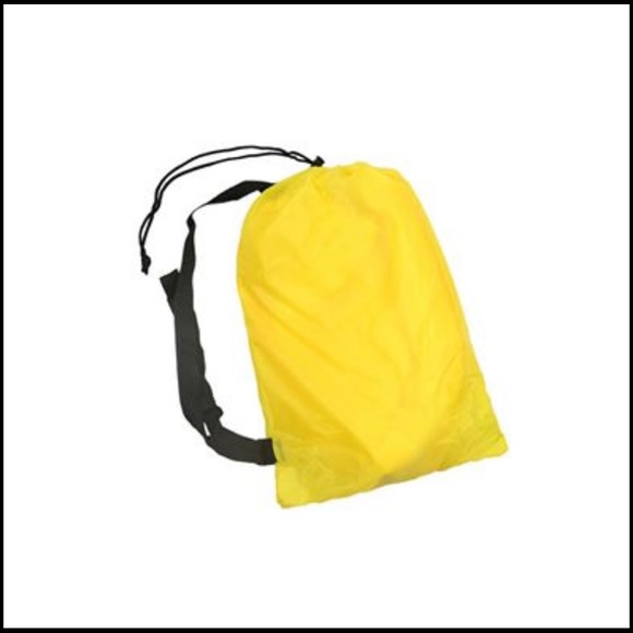 Kids 💕 these air lounger. Quickly inflates with a swoosh - Picture 2 of 2